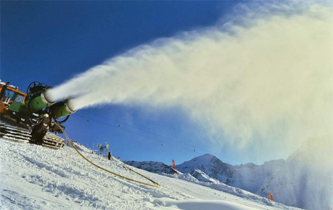 壓縮空氣造雪機(jī)如何造雪